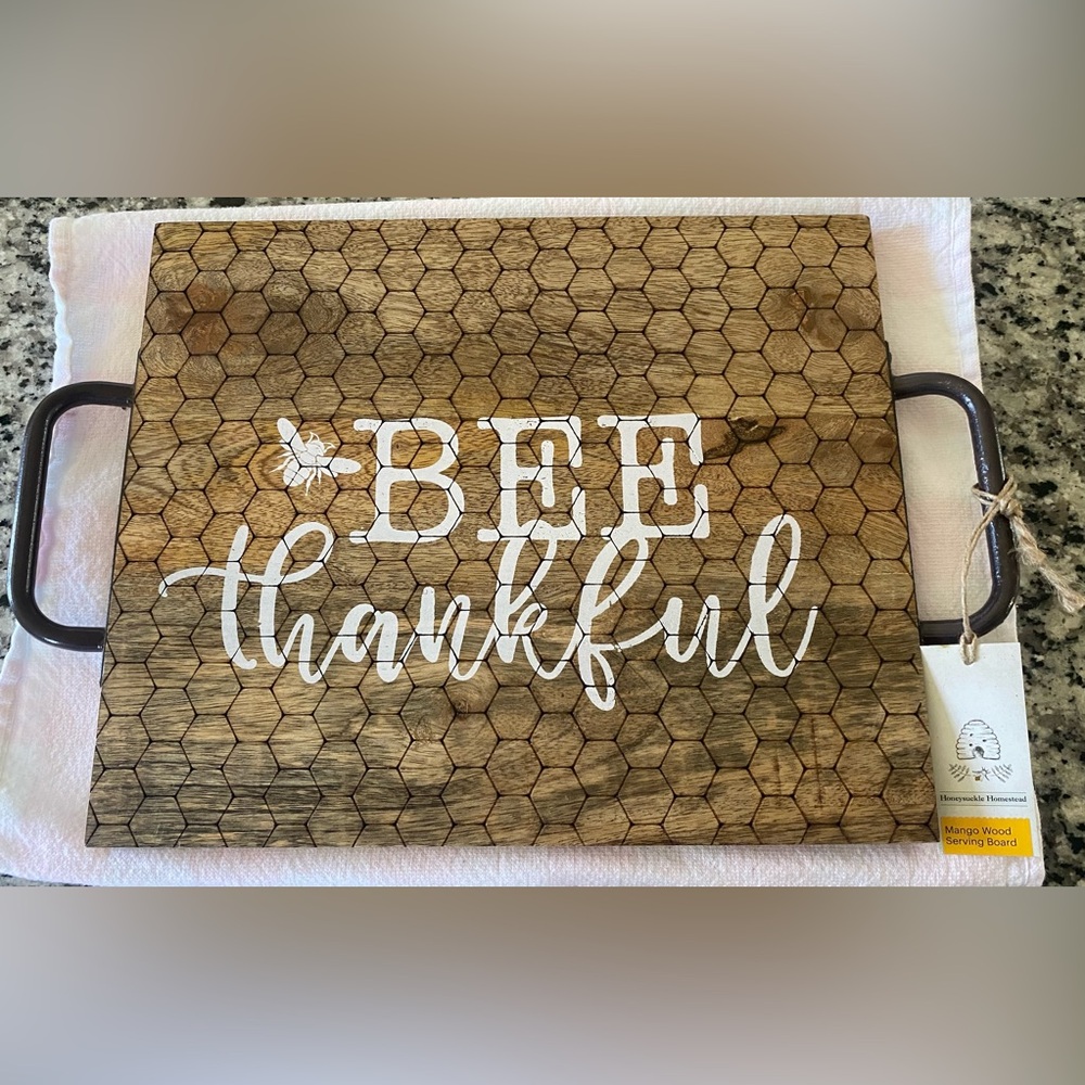 •NWT•Honeysuckle Homestead Mango Wood Serving Board with Iron Handles